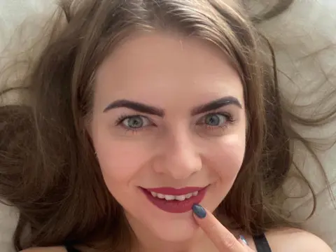 DirtyLily69Toy — ImLive Photo Set