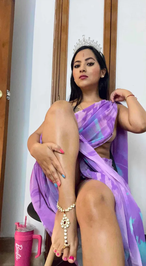 AnushkaChopra — ImLive Photo Set