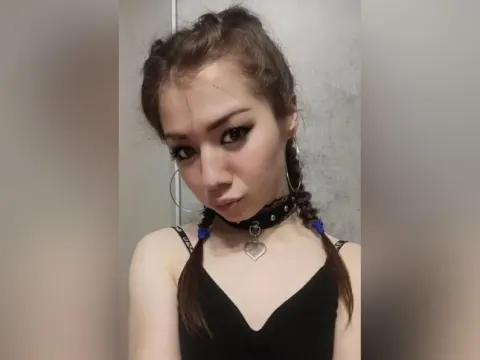 SexiGood cam model