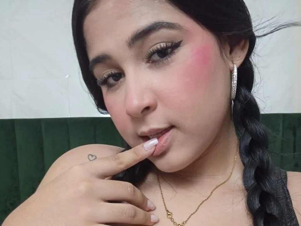 Catalina_Fadul — ImLive Photo Set