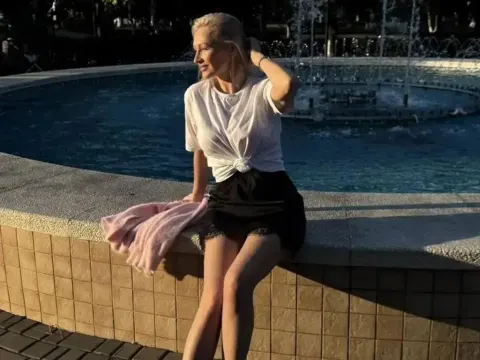 Millitu — ImLive cam model