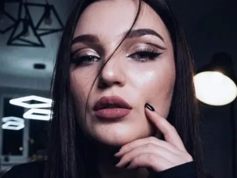 MeganCurtiss913 — ImLive Photo Set