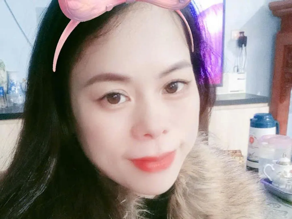 Lisamiliv — ImLive Photo Set