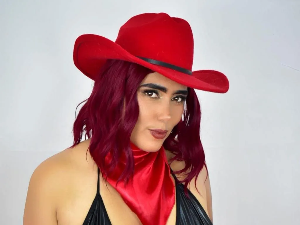 MillaGrace — ImLive Photo Set