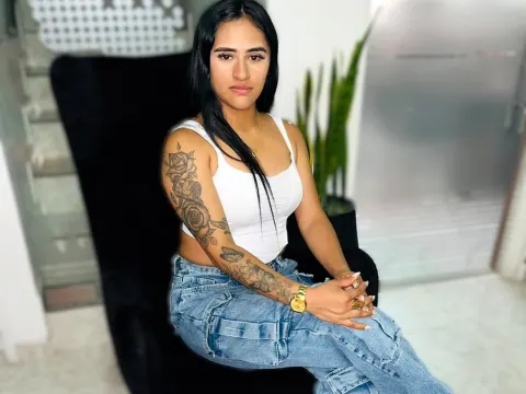 Phoebe_Cooper cam model