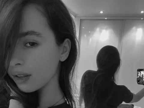 Your_mistress_now cam model