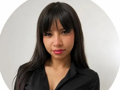 AylaKissVsx cam model