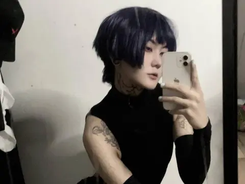 GothXXXRaven — ImLive Photo Set