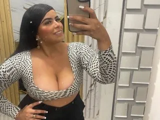 18Latina_dangerous — live cam