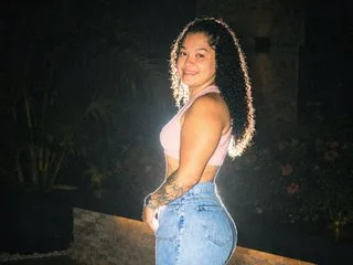 AlanaHernandez — live cam