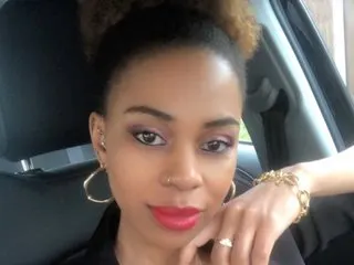AlaraRaye cam model