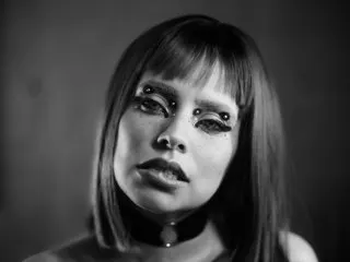 AlessaGoreng cam model