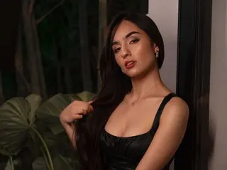 AlessiaMon — Streamate cam model