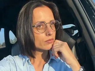 AlisAmaze cam model