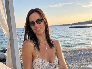 AlisAmaze777 cam model