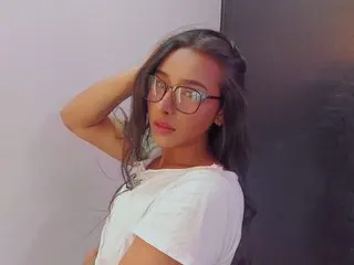 Almarouxx cam model
