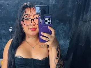AmaraSmitt cam model