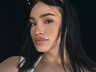 AmelieXXO cam model