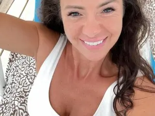AmicaB cam model