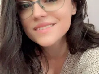 AmoretteDolll cam model