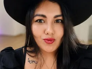 AndreaKinky cam model