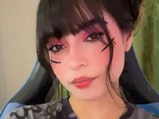 Annacrowe cam model