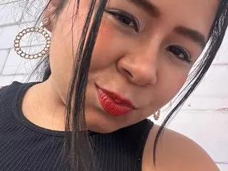 AriaMoonnn cam model