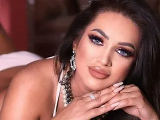 Assyia — Streamate cam model