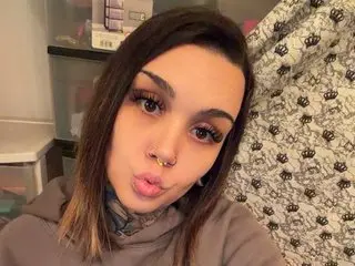 AugustMarie cam model