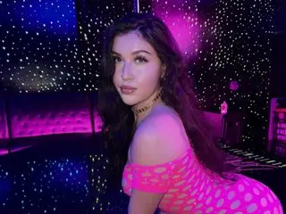 AvaRaeGirlNextDoor cam model