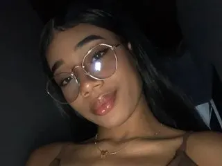 AvenLyric cam model