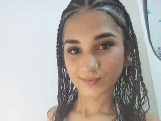 Babyrose69 — live cam