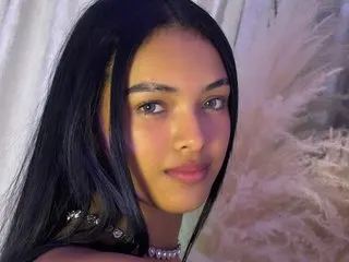 BellaJadee cam model