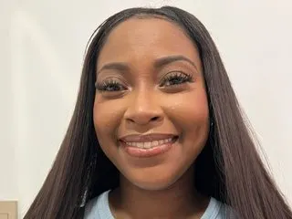 Bella_Onyx cam model