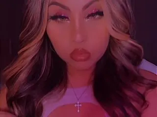 Bellaxbabex — Streamate cam model