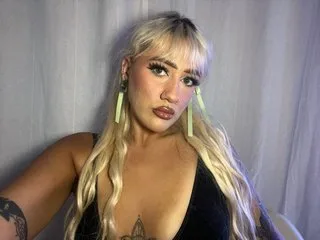 BettyBadNews — live cam