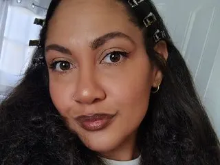 BigBrownTittyMILF cam model