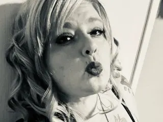 BigtitsMagee cam model