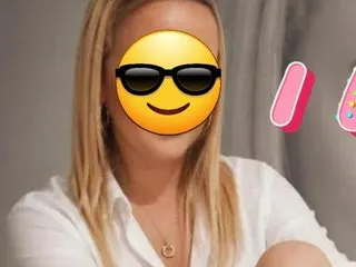 BlondeGoddess42 cam model