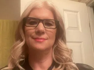 BluDayzi cam model