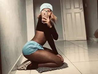 BoobieDairy2k cam model