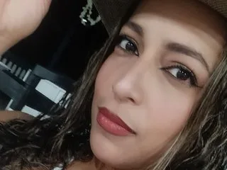 Britanny_lov19 — live cam