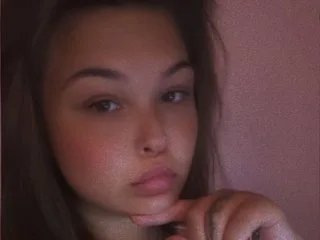 BronzedBrunettexox