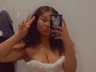 Brownsuga0416 cam model