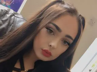 BustyBixch40 cam model