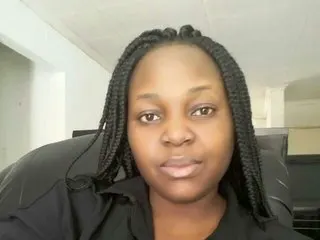 BustyTashaX cam model
