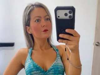 CandyMilf21 cam model