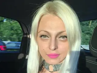 Carolina_xo cam model