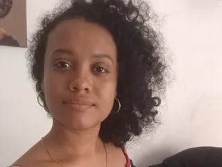 CarolineBrowm cam model