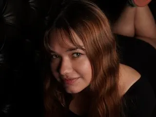 CharlotBlonde cam model